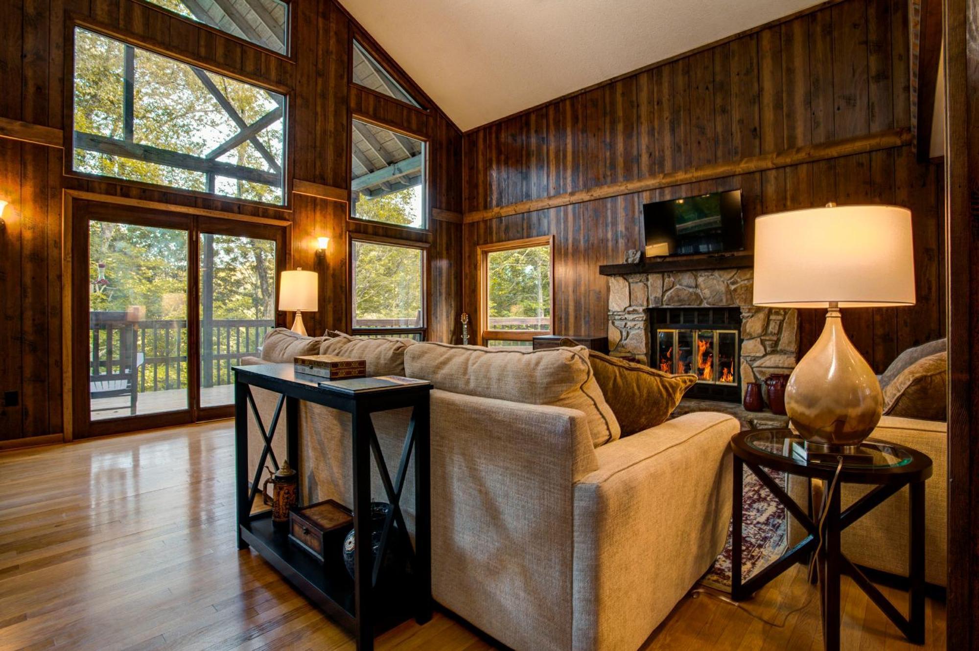 Wolf Ridge Retreat Villa Swiss Exterior photo